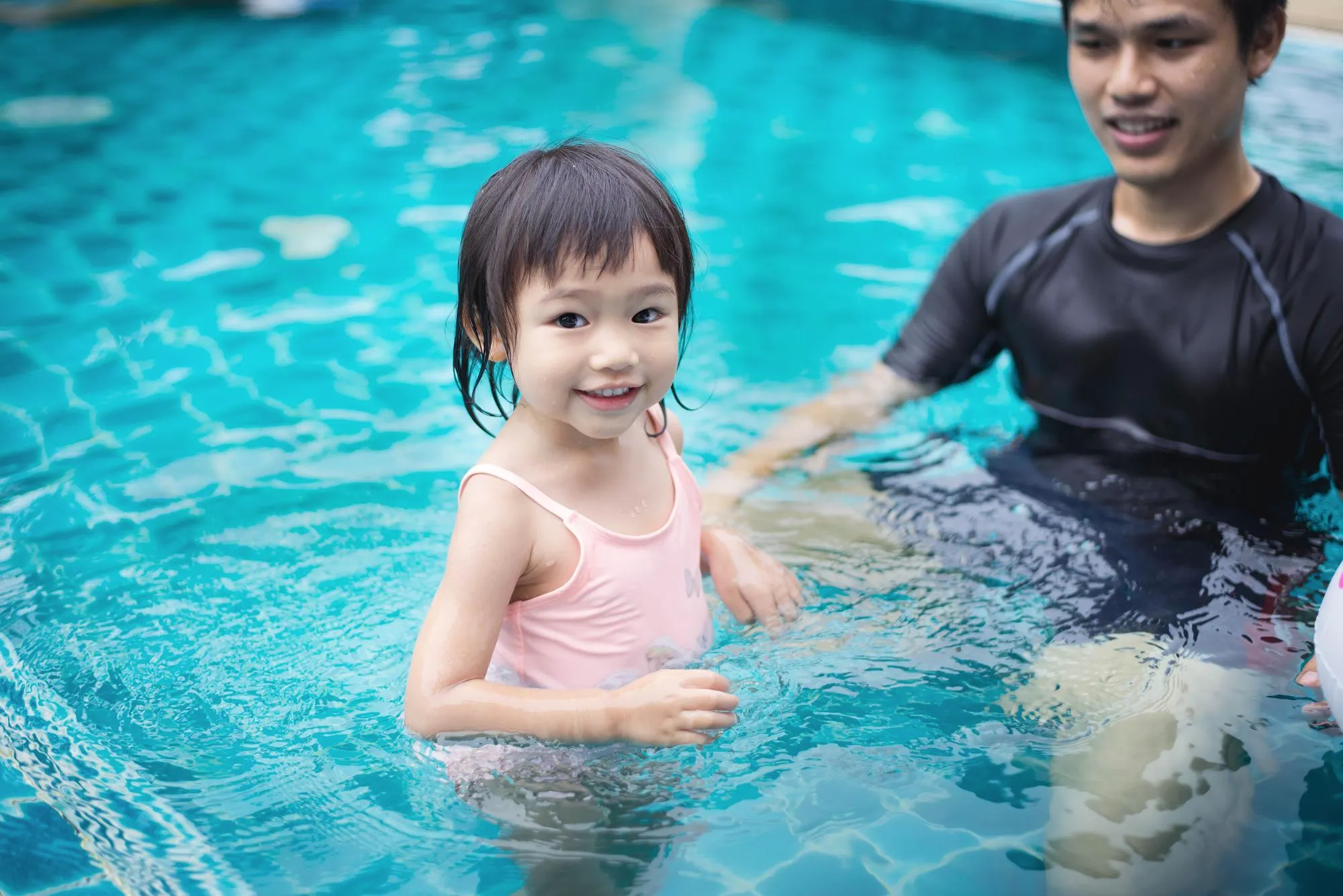 How to Teach a Child to Swim When They Are Fearful